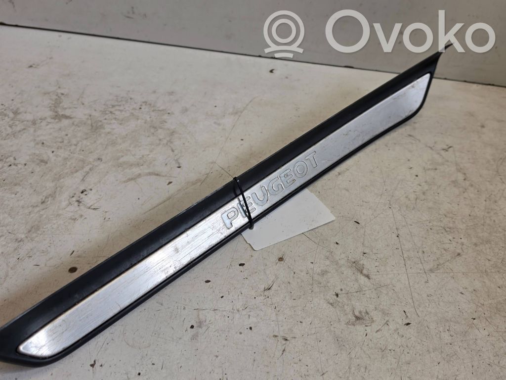 Peugeot 607 Listwa progowa tylna 
