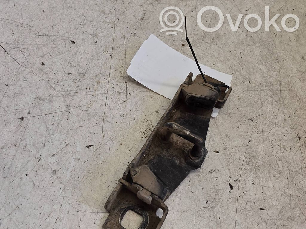 Ford Focus C-MAX Trunk lock loop 