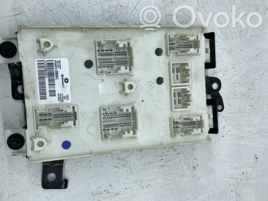 Autres unités de commande / modules   68372380AC,P68372380AC