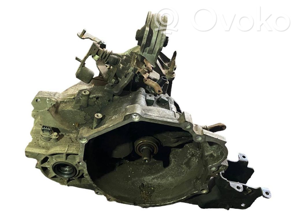 Mechaninė 5 pavarų dėžė   DF9154,KF5M422V5P