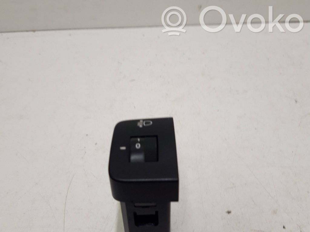 Hyundai Tucson JM Headlight level height control switch 