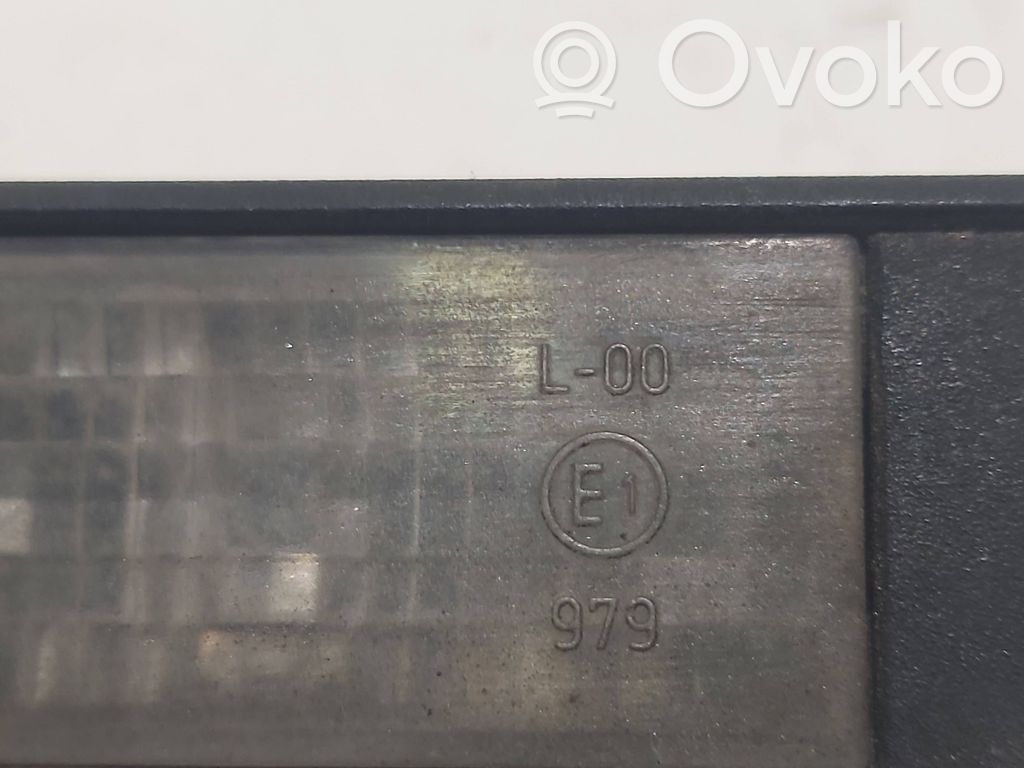 Citroen C4 I Lampa oświetlenia tylnej tablicy rejestracyjnej 
