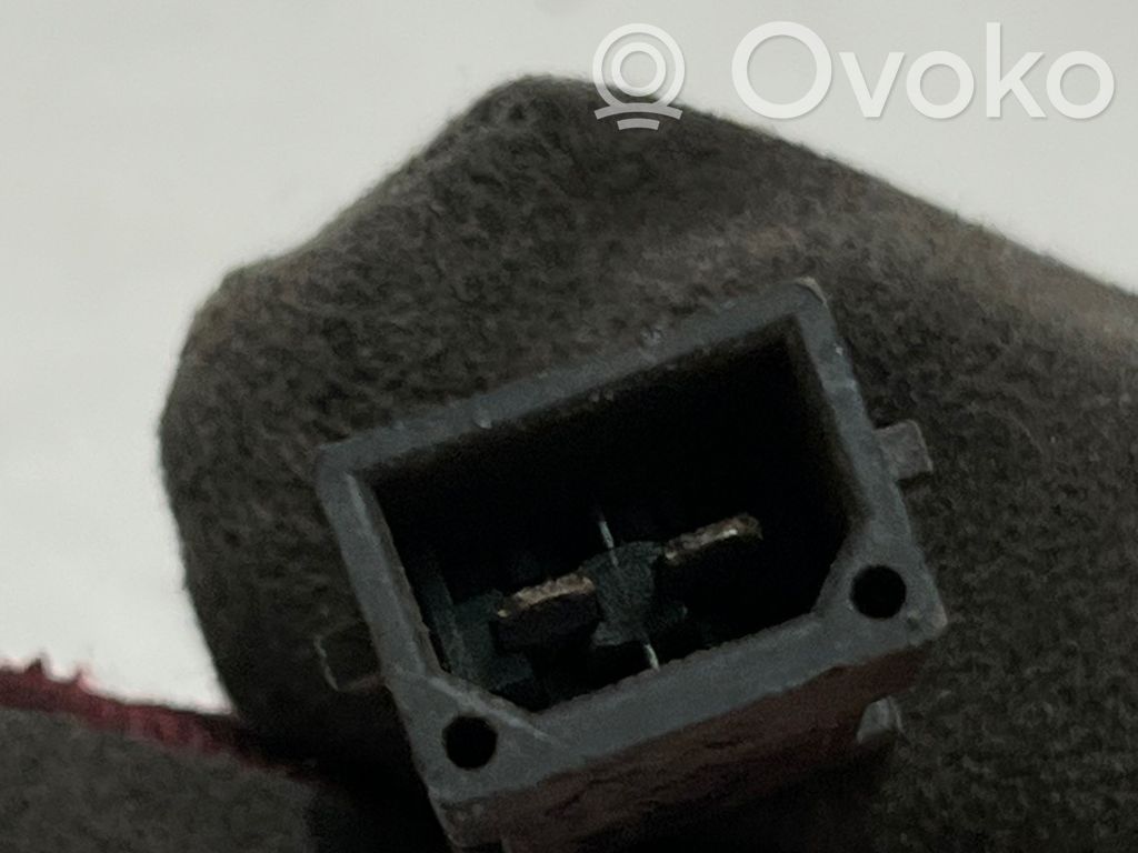 Audi A6 S6 C5 4B Antenos stiprintuvas 
