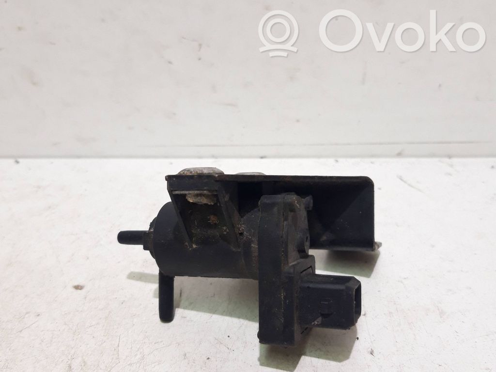 Saab 9-5 Solenoid supapă turbosuflantă 