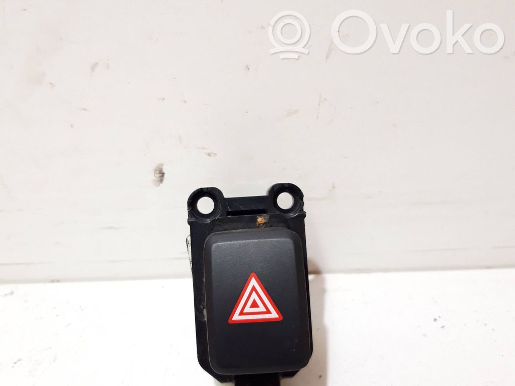 KIA Ceed Hazard light switch 