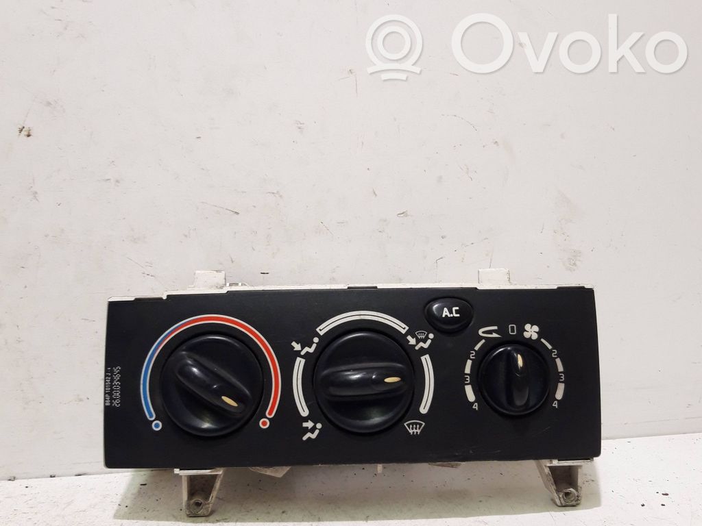 Renault Megane I Climate control unit 