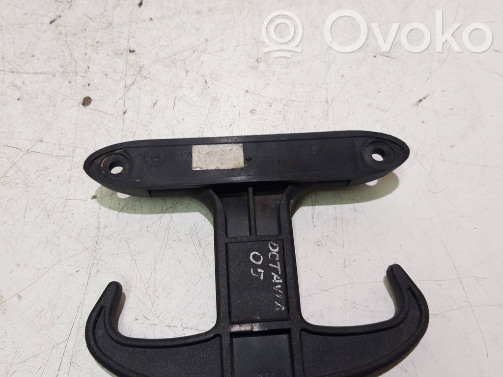 Skoda Octavia Mk2 (1Z) Muu ulkopuolen osa 