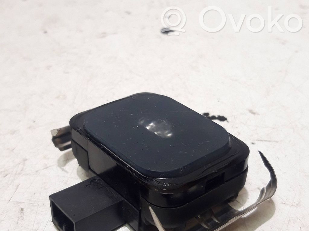 Regensensor   8A6T17D547BA,C02106,1397212160,5W26EE26