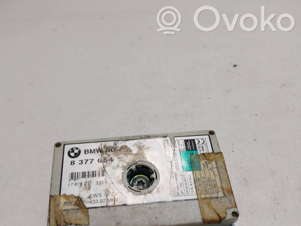Antenna control unit   8377654,17678017