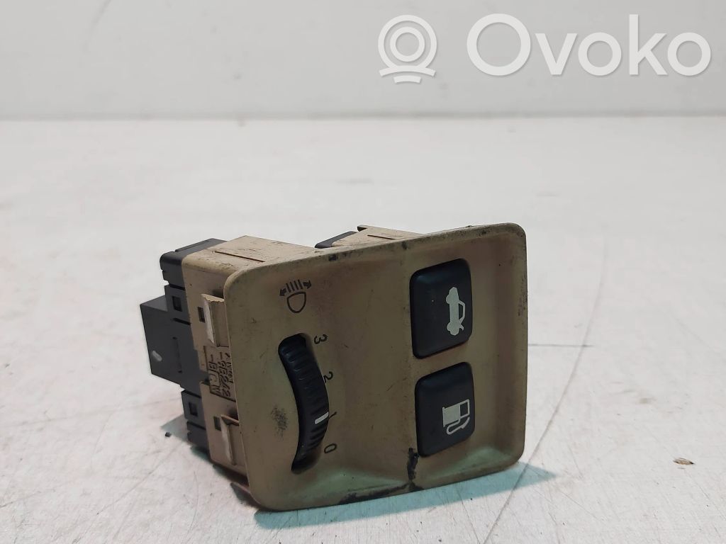 Jaguar S-Type Headlight level height control switch 