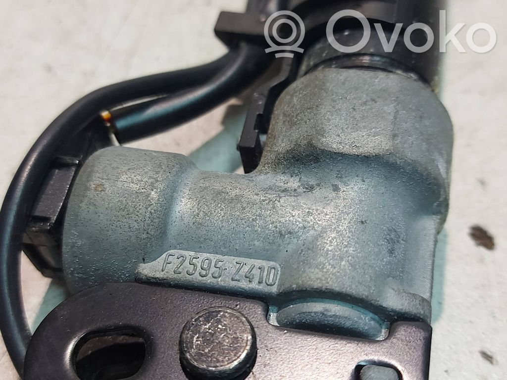 BMW 5 E60 E61 Front seatbelt buckle 