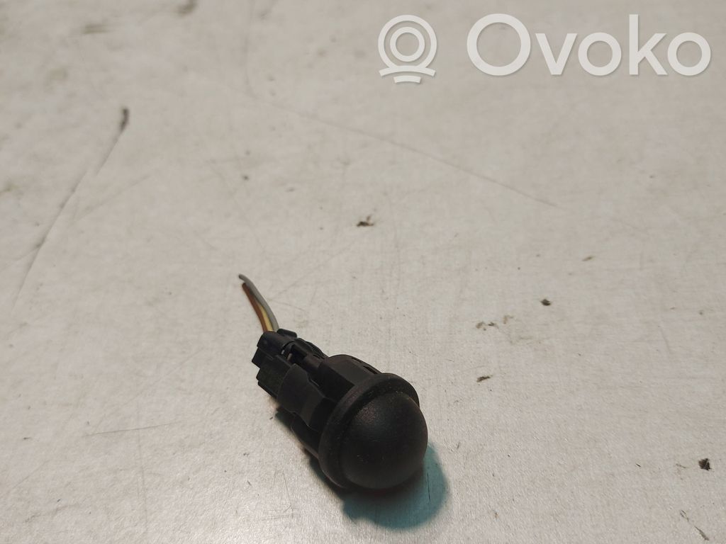 Sensor de luz solar   3M5T19E663,983522K100327