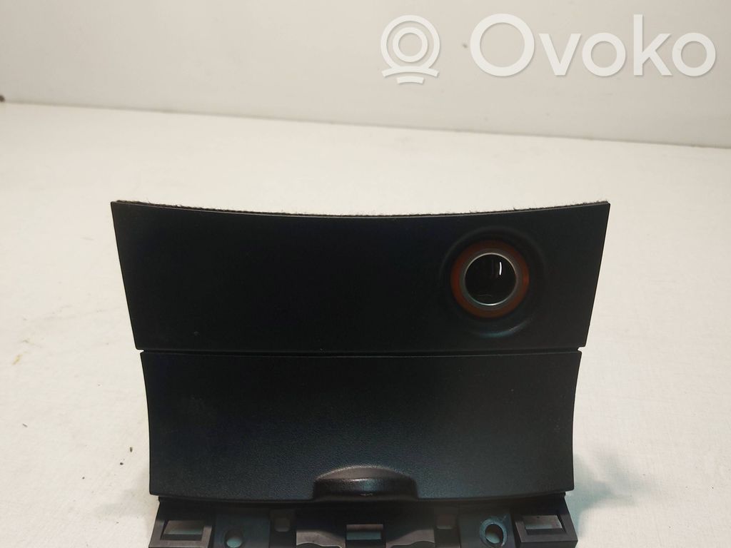 Mazda 3 I Car ashtray 