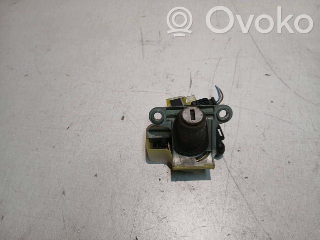 Audi A4 S4 B5 8D Loading door lock 