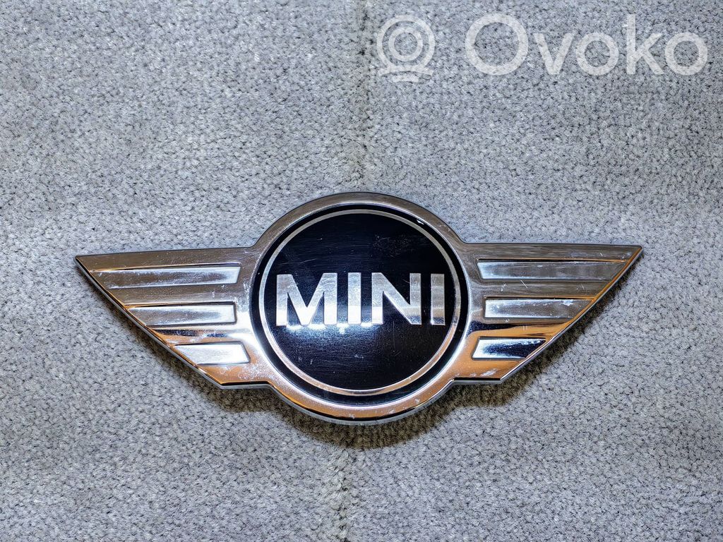 Mini One - Cooper F56 F55 Manufacturer badge logo/emblem 