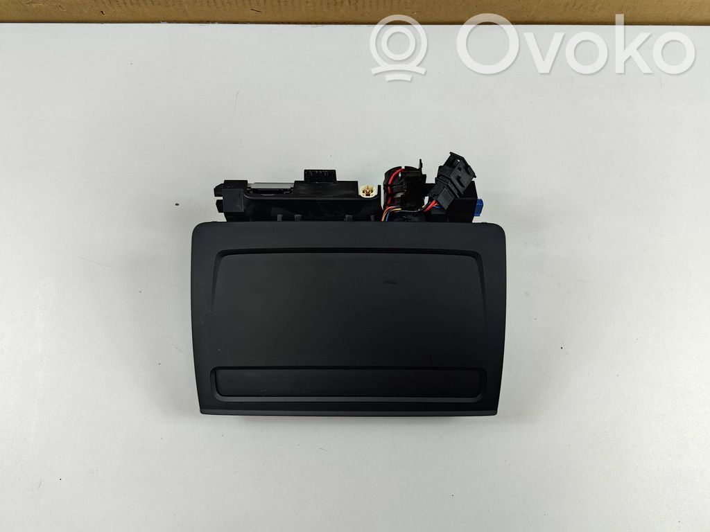 Audi A3 S3 8V Screen/display/small screen 