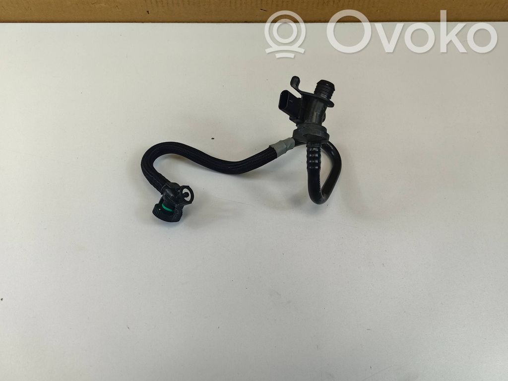 Audi Q3 F3 Conductă/furtun vacuum 