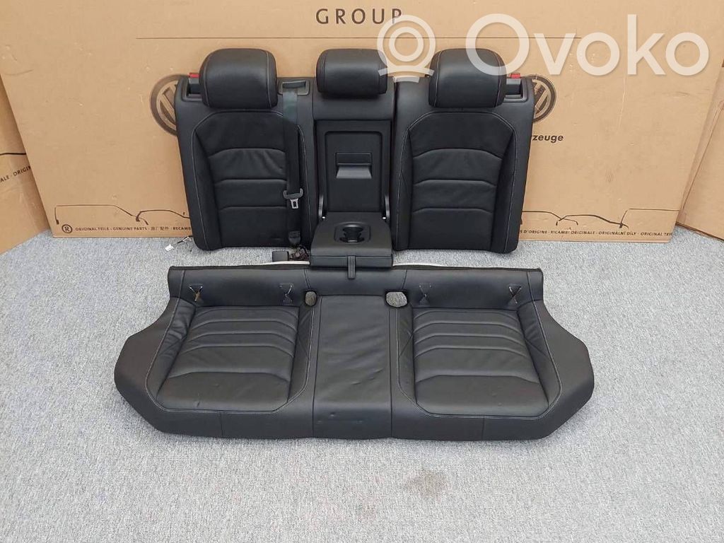 Volkswagen PASSAT B8 Fotel tylny 