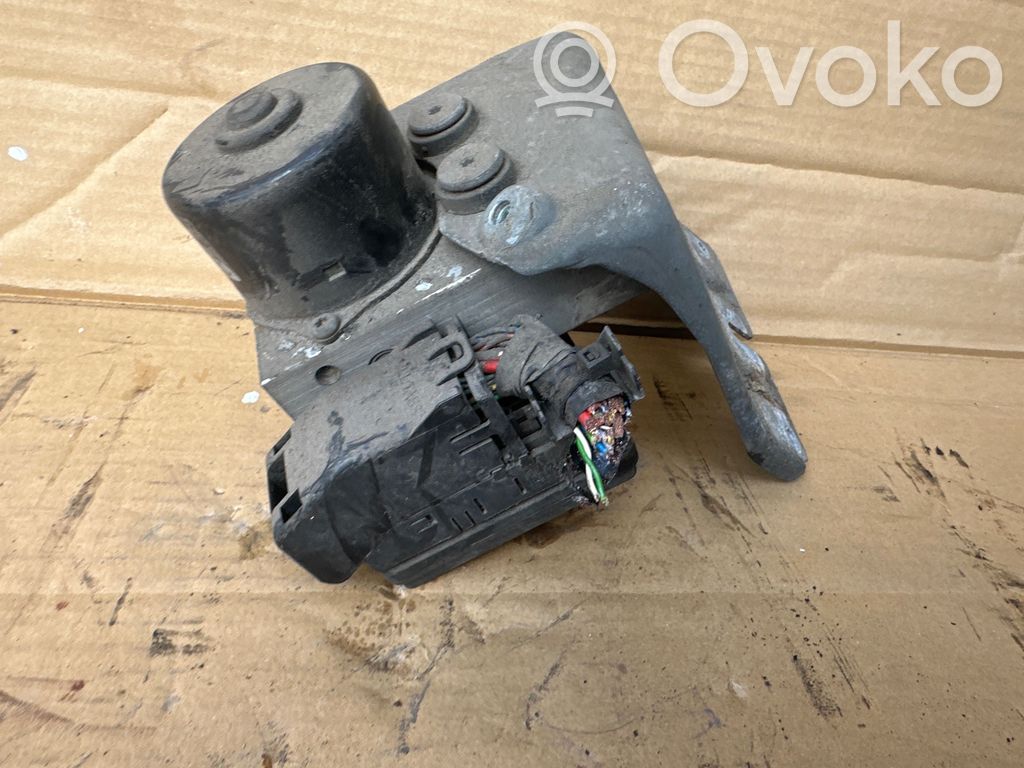 Volvo V70 ABS Blokas 