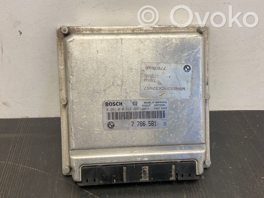 BMW 5 E39 Engine control unit/module 