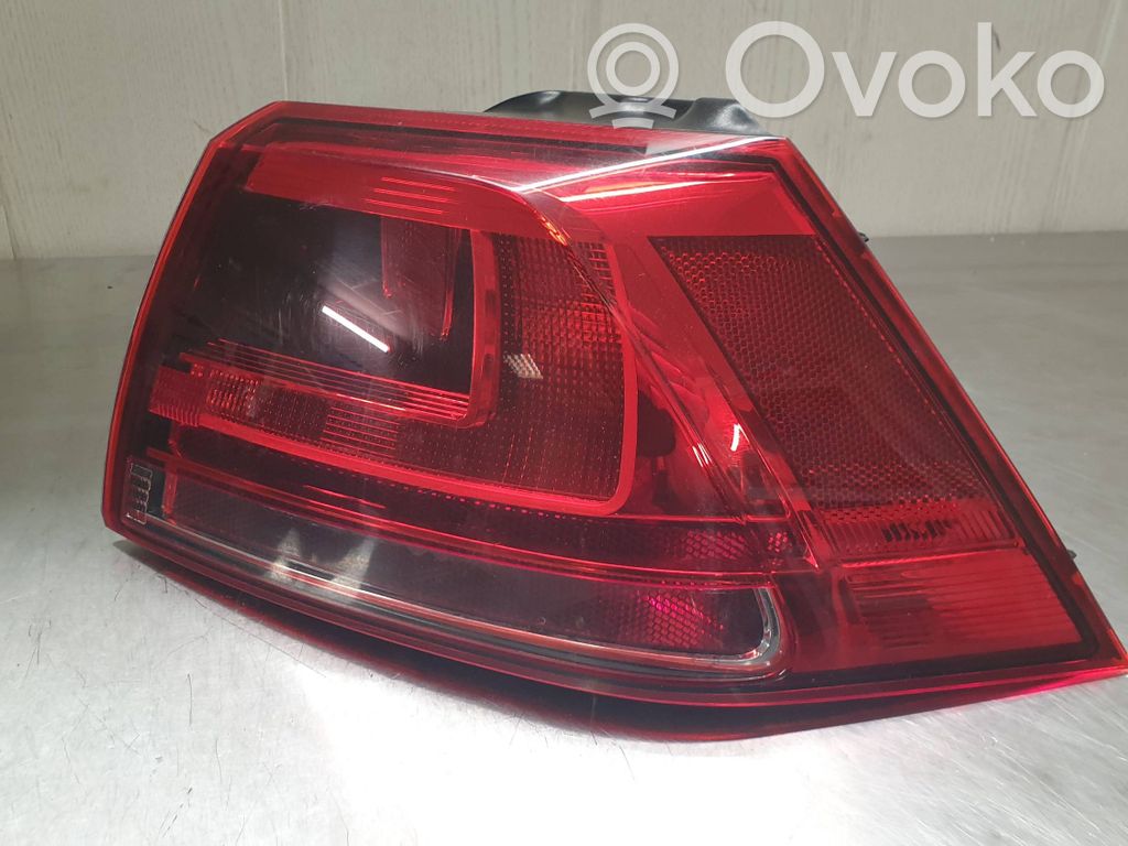 Volkswagen Golf VII Lampa tylna 