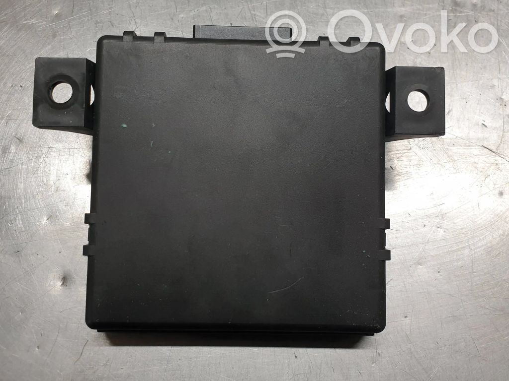 Audi A4 S4 B8 8K Gateway control module 