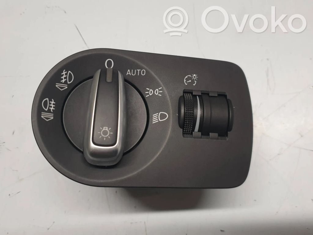 Audi A1 Light switch 