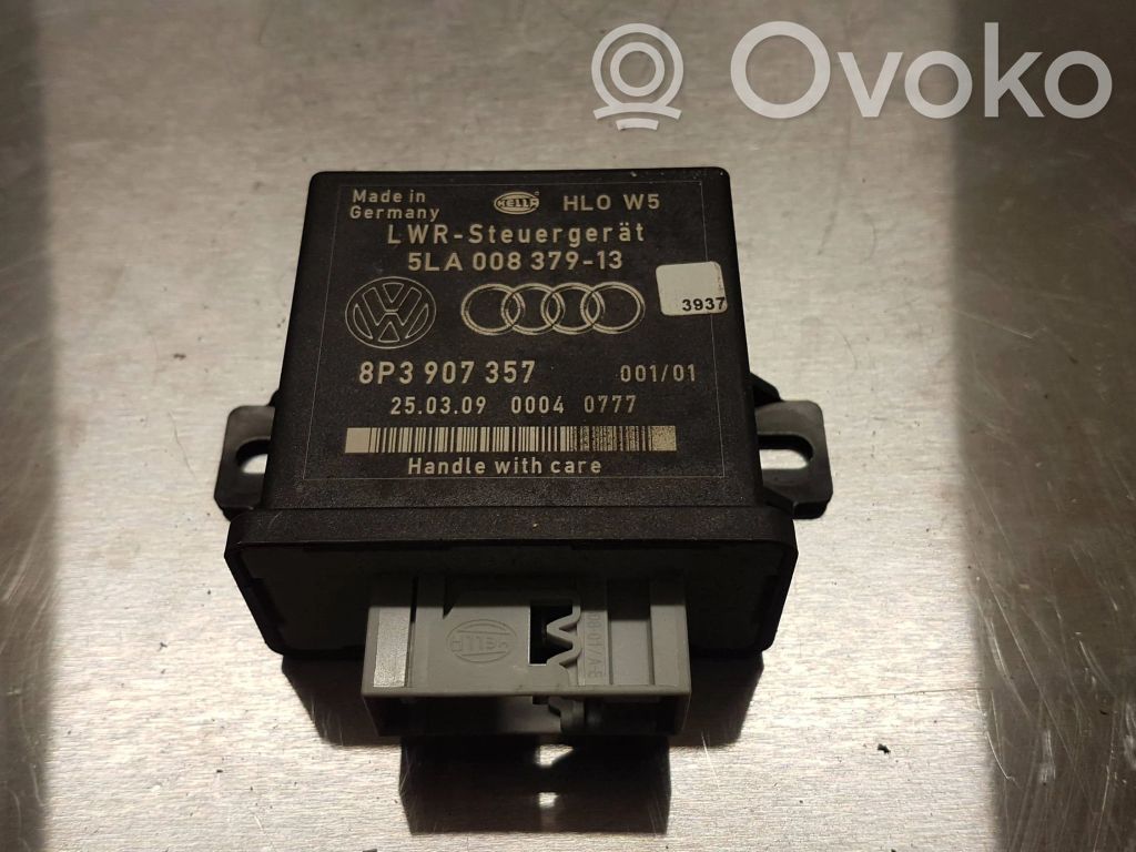 Audi A3 S3 8P Light module LCM 