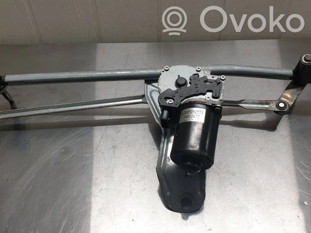 BMW X5 E53 Front wiper linkage and motor 