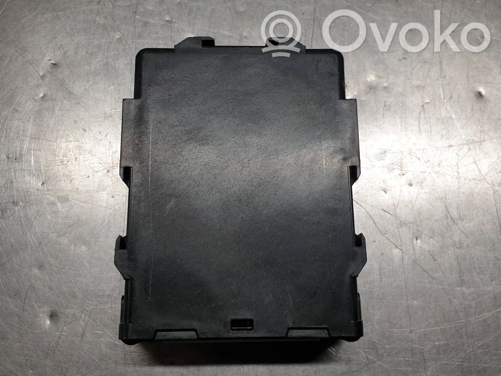 Toyota Prius+ (ZVW40) Comfort/convenience module 