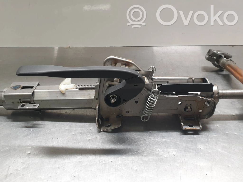 Audi A3 S3 8V Ohjauspyörän akseli 
