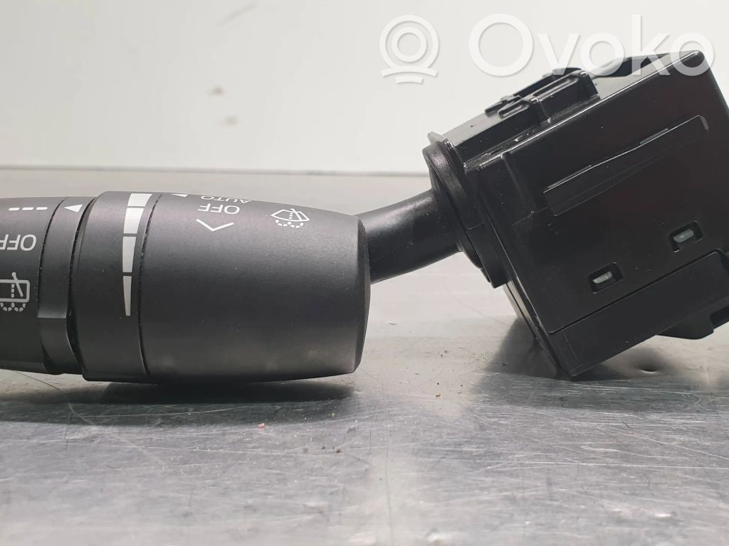 Mazda CX-3 Wiper control stalk 