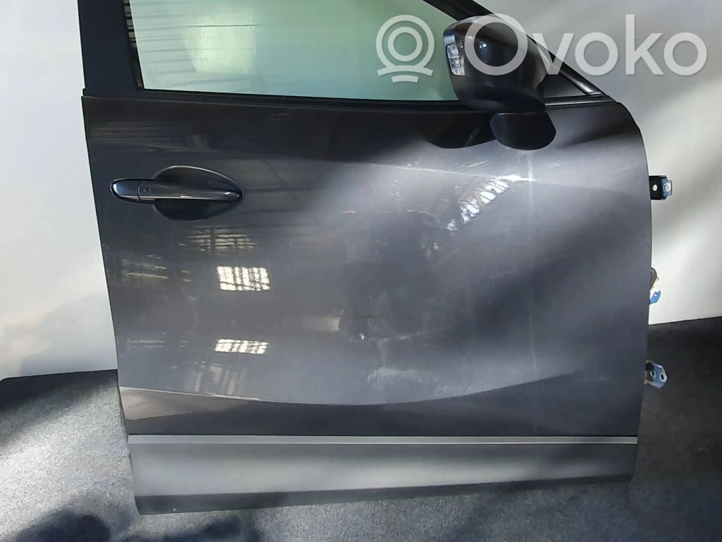 Tür vorne   E4023750