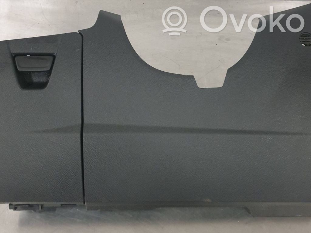 Ford Focus Verkleidung Armaturenbrett Cockpit unten 