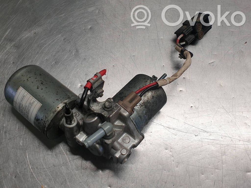 Toyota Prius (XW50) Vacuum pump 