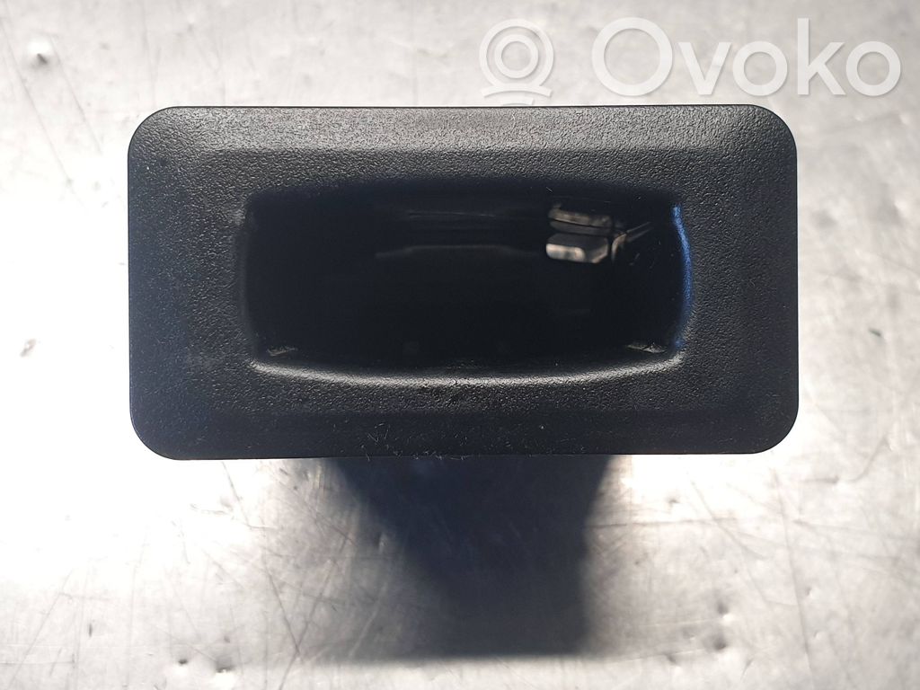 Mitsubishi Outlander Ignition key card reader 