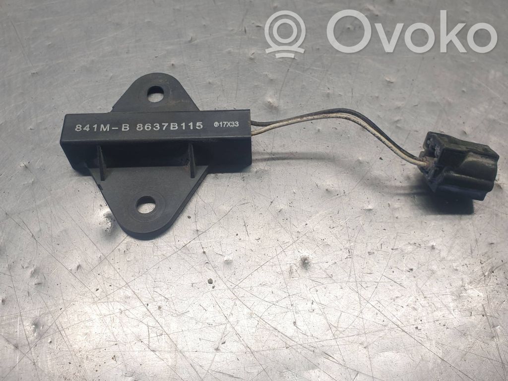 Mitsubishi Outlander Aerial antenna amplifier 