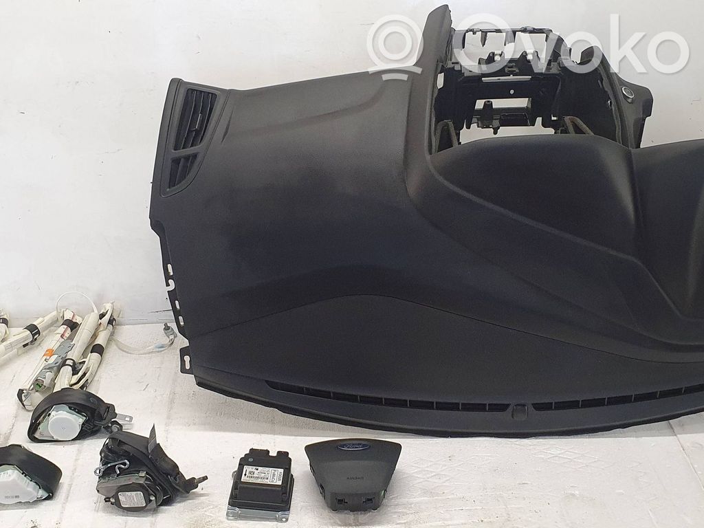 Ford Focus Oro pagalvių komplektas su panele 