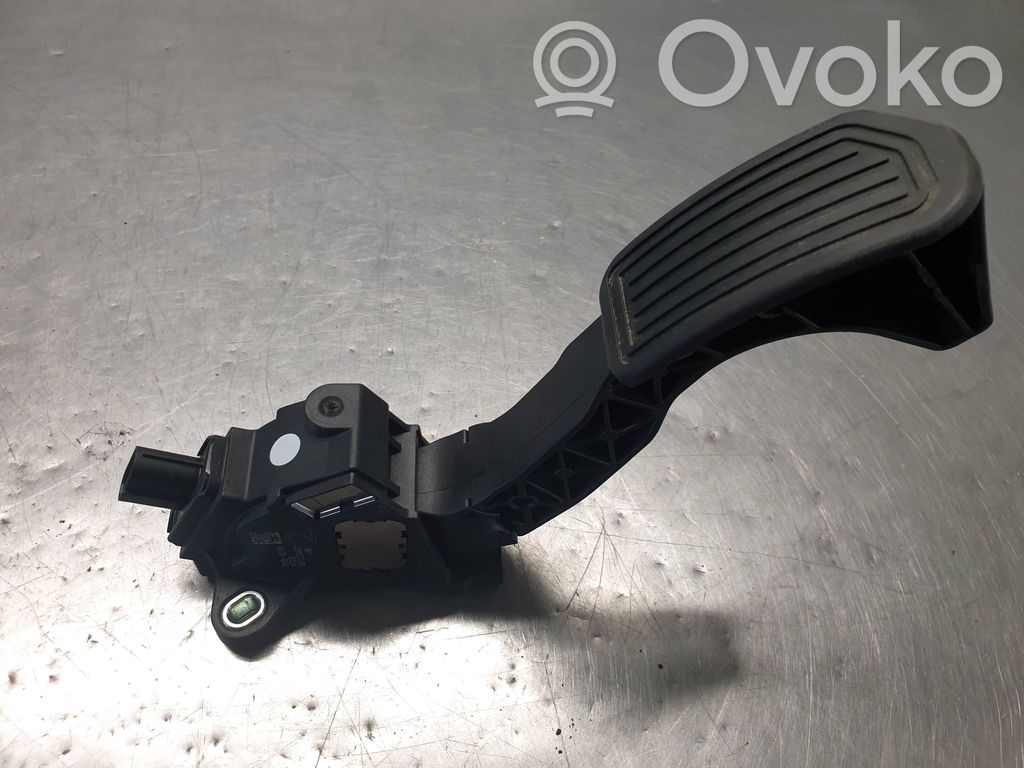 Toyota Auris E180 Akseleratora pedālis 