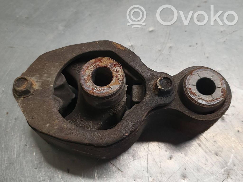 Mazda CX-5 Engine mount bracket 