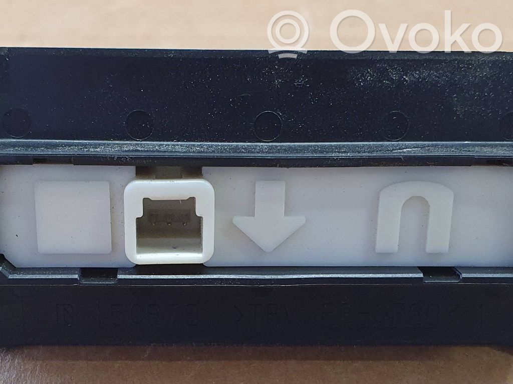 Toyota Auris E180 Takaluukun/tavaratilan luukun ulkokahva 