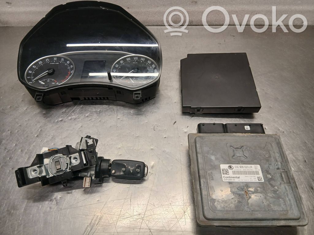 Skoda Octavia Mk2 (1Z) Komputer / Sterownik ECU i komplet kluczy 