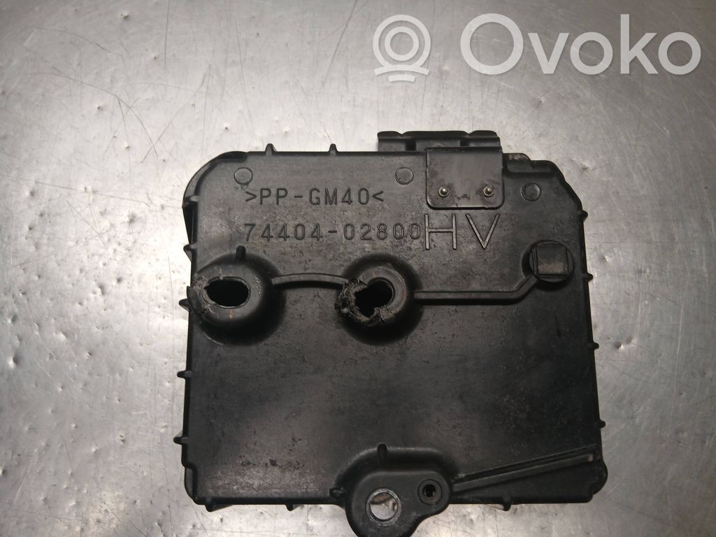 Toyota Corolla E210 E21 Akun alusta 