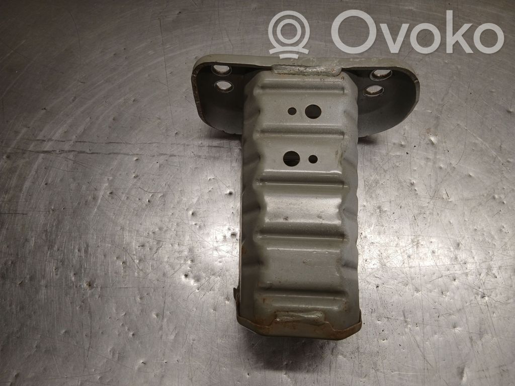 Toyota Yaris Podłużnica przednia 