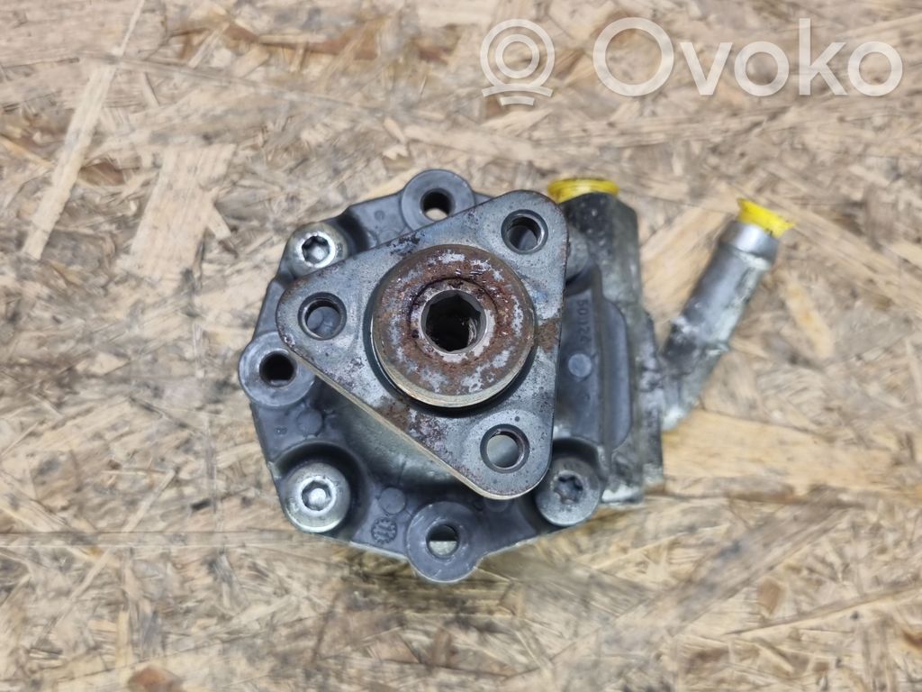 Audi A4 S4 B7 8E 8H Pompa wspomagania 