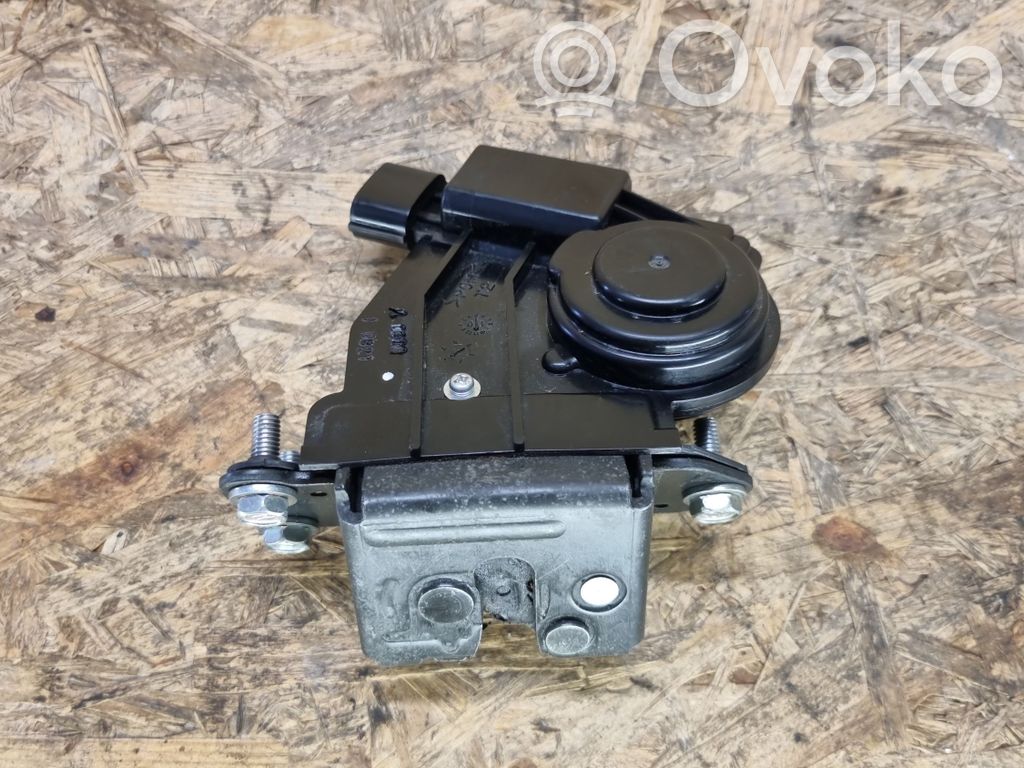 Toyota Auris 150 Tailgate lock latch 