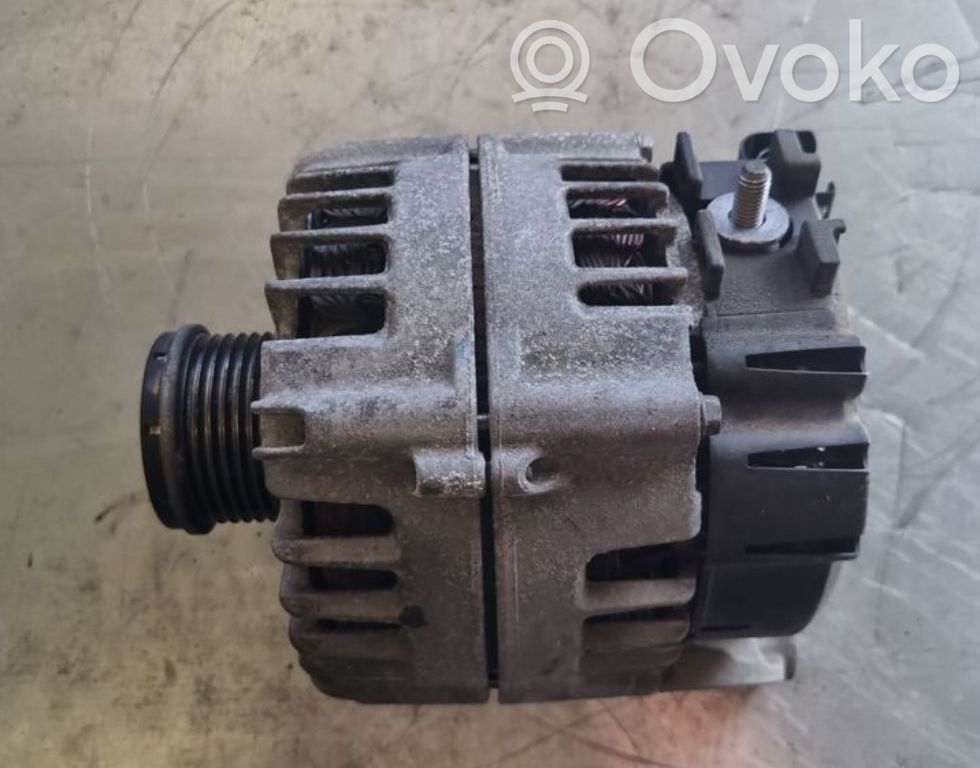 BMW 5 F10 F11 Ģenerators 