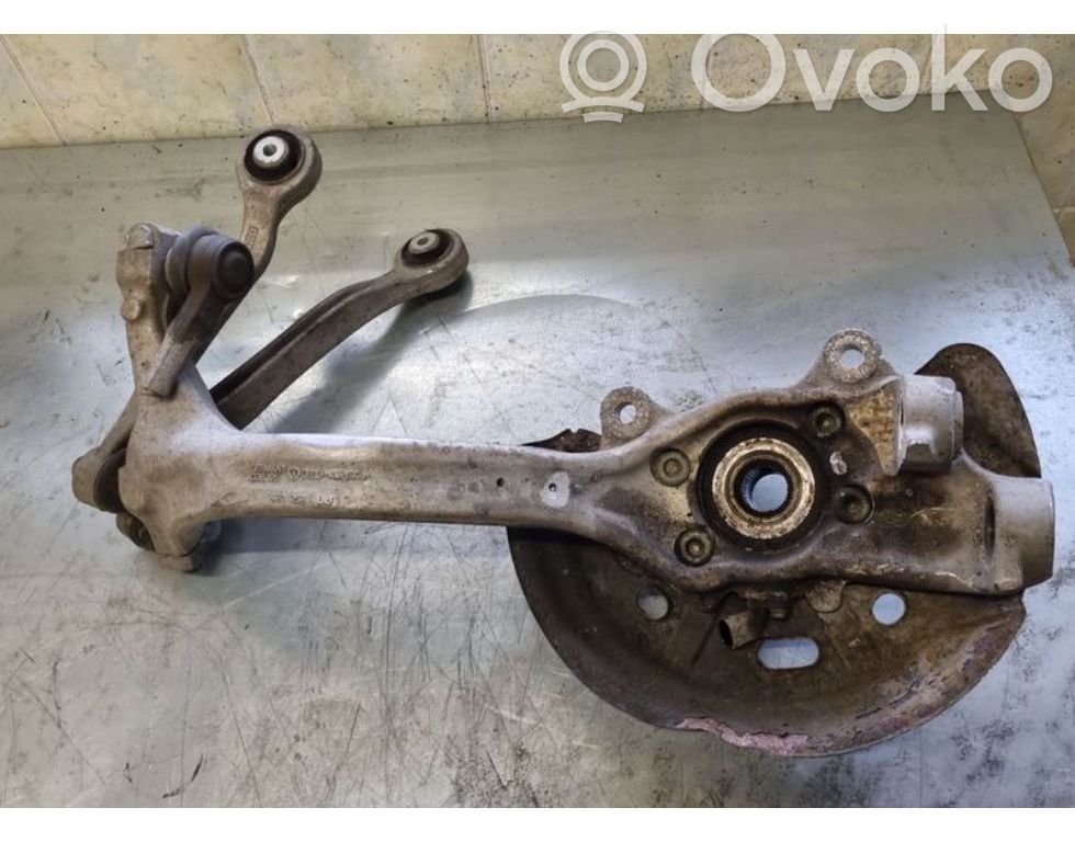 Audi A8 S8 D3 4E Front wheel hub spindle knuckle 