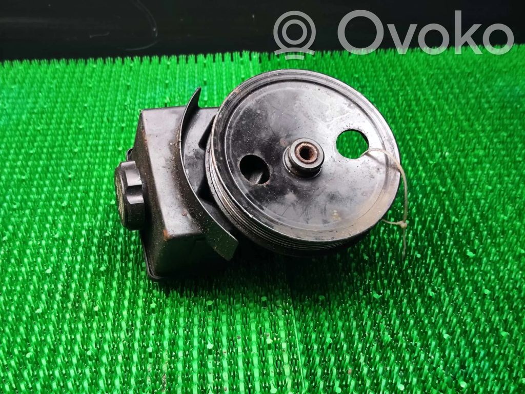 Volvo 850 Power steering pump 