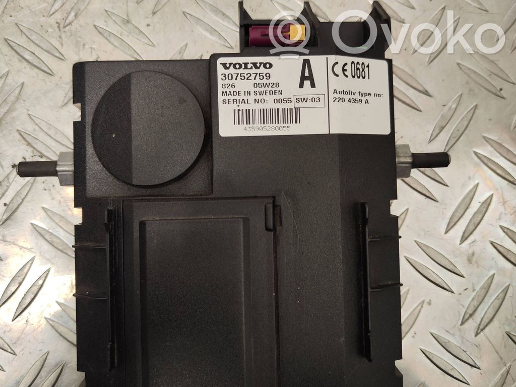 Volvo XC90 Head unit multimedia control 